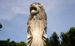 大きなマーライオン